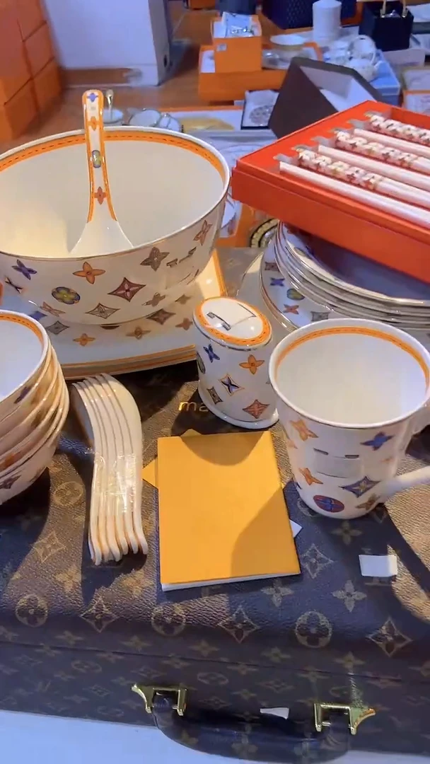 鸿辉家品牌瓷器,京东包邮!