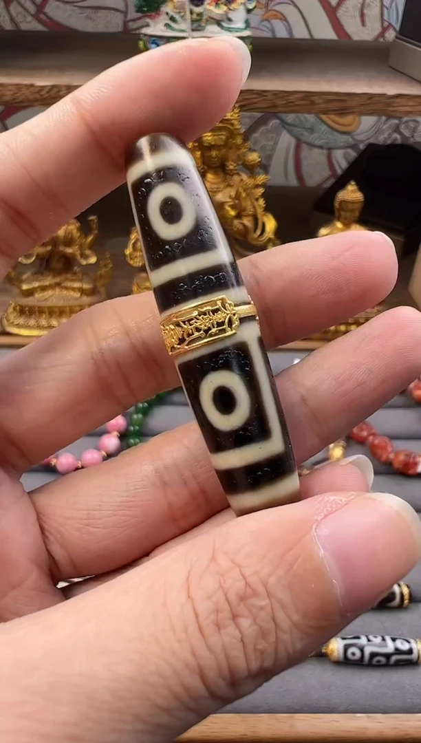 【闪购商品】玛瑙挂件18K金镶嵌吊坠