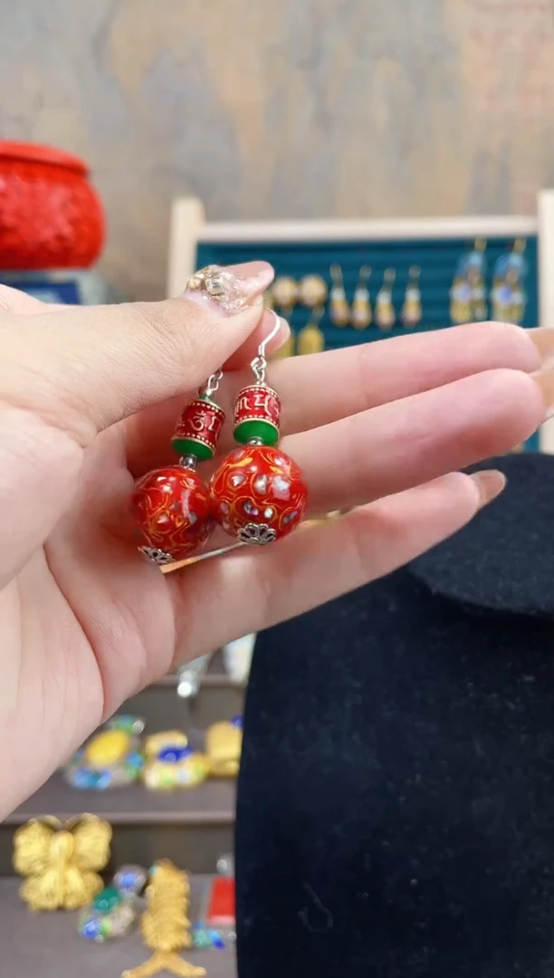 【闪购商品】非遗犀皮漆精品耳环红色