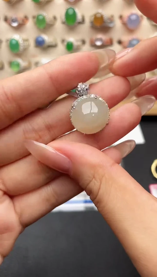 吊坠(不含链)银S925镶嵌翡翠一物一证一礼盒