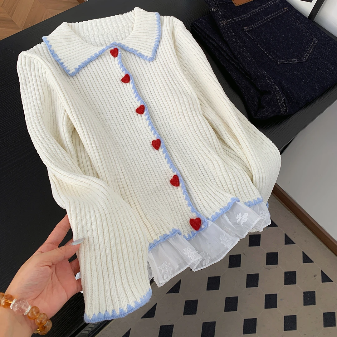 甜美小清新撞色拼接蕾丝开衫2025秋冬新款爱心纽扣娃娃领针织上衣