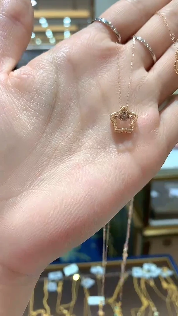 【闪购商品】钻石项链18K金镶嵌项链