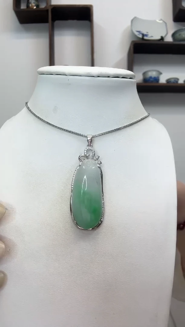 吊坠(赠链)银S925镶嵌翡翠福瓜