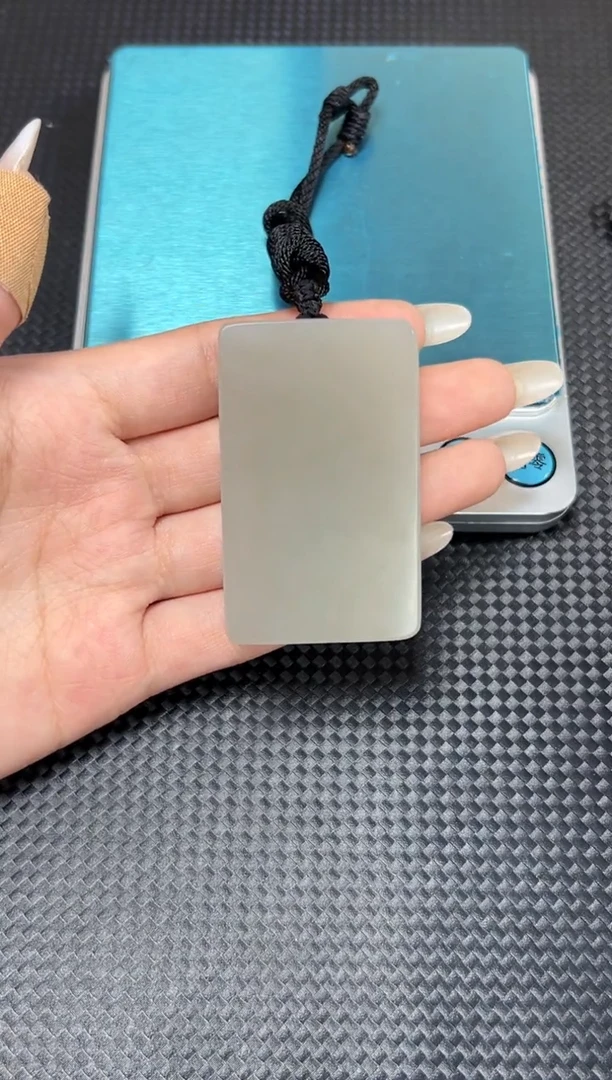 吊坠(不含链)未镶嵌和田玉29.9