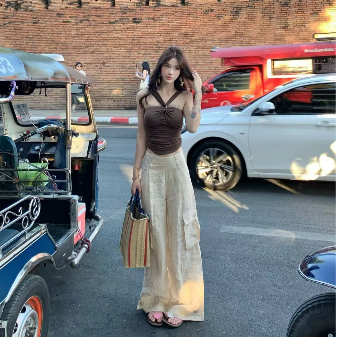 纯欲风气质挂脖无袖背心女夏季2025新款修身显瘦设计感打底上衣潮