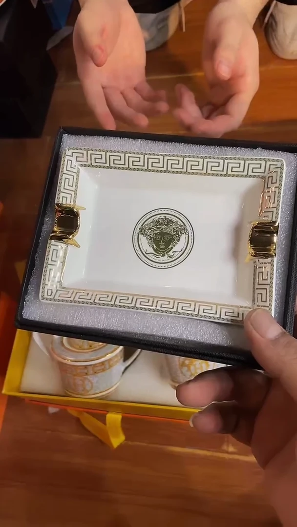 【闪购商品】鸿辉家品牌瓷器，京东包邮！