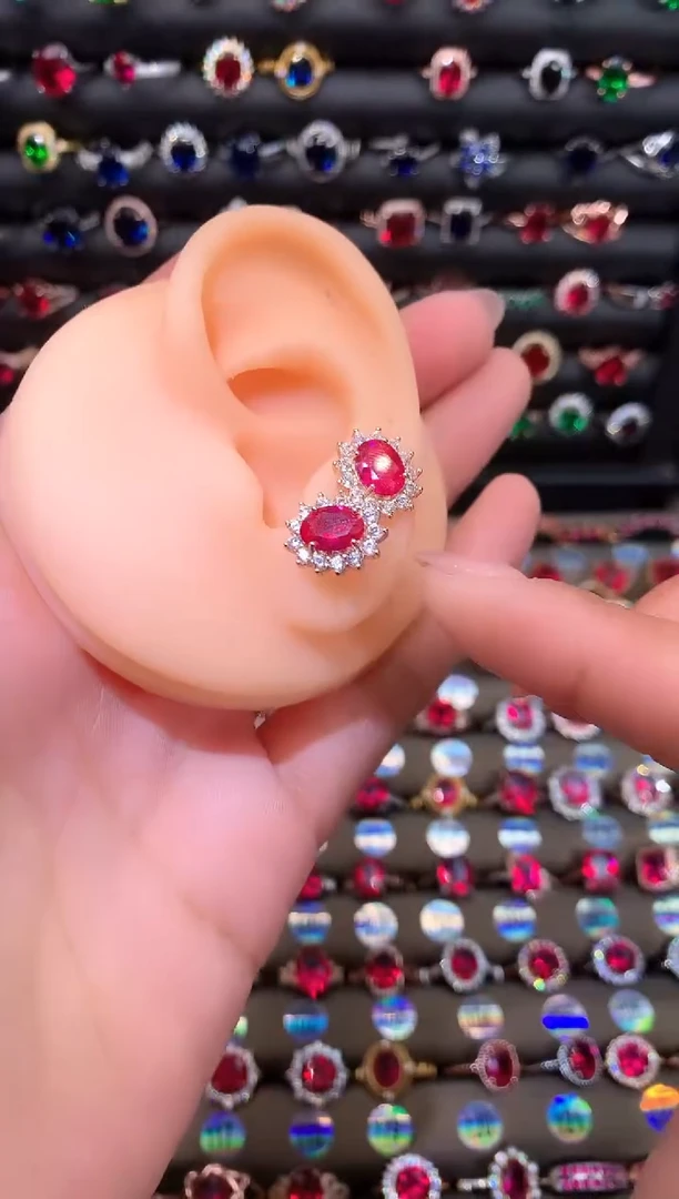 【闪购商品】红宝石耳饰银S925镶嵌68玫瑰金