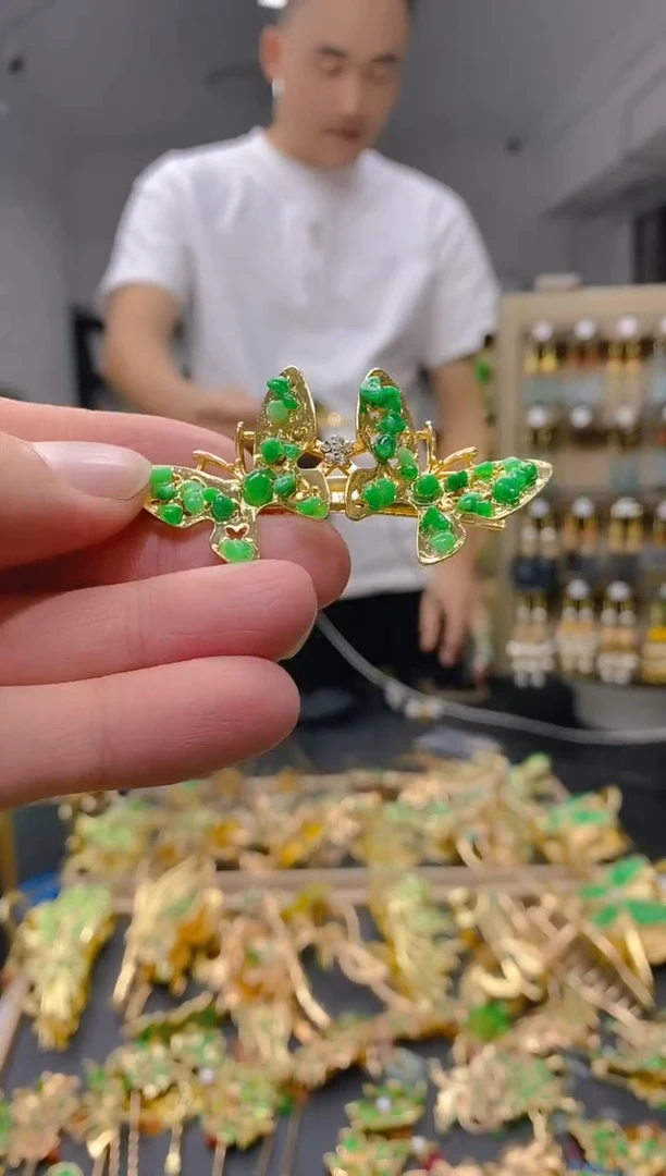 【闪购商品】翡翠耳饰合金100翡翠发簪