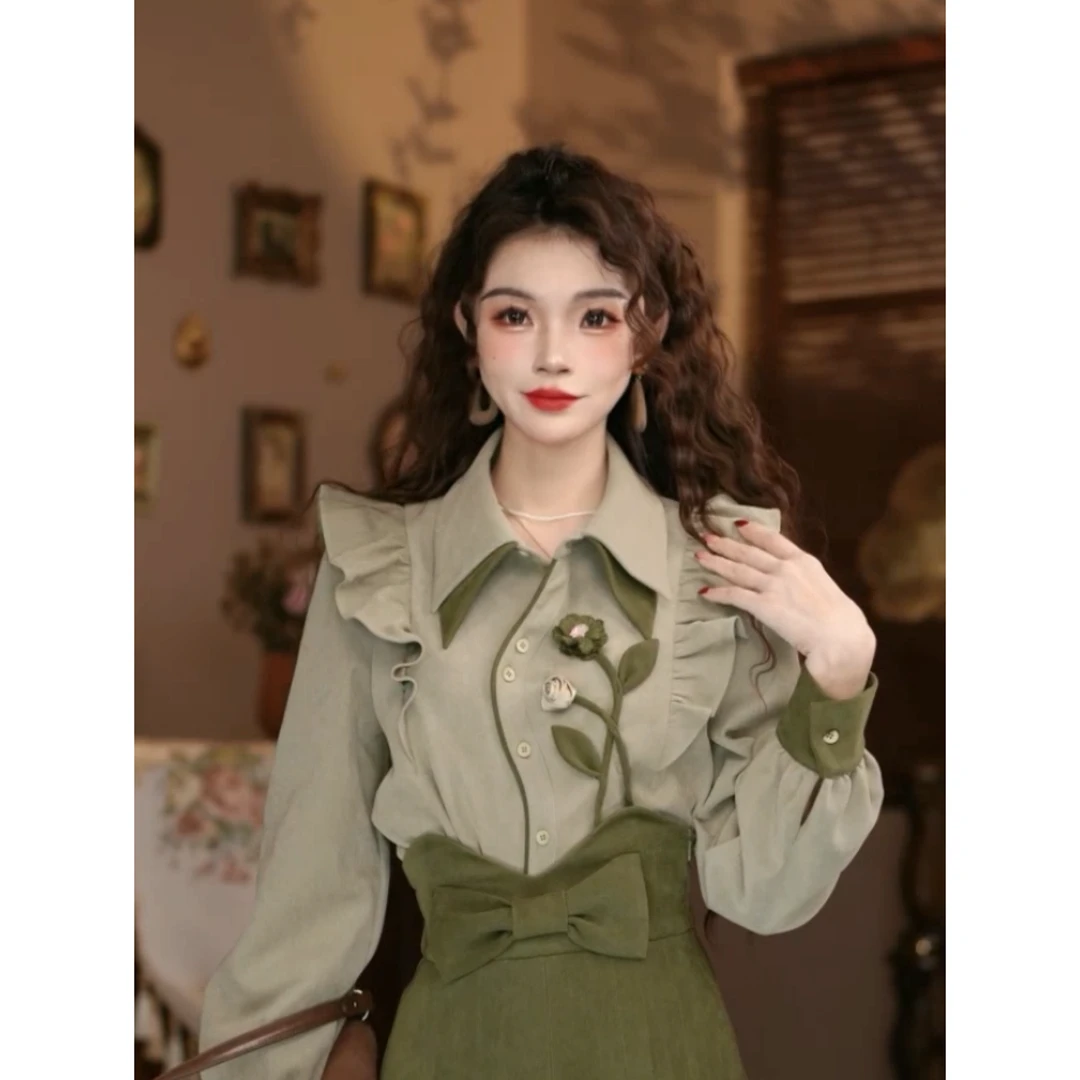 岑岑【昭清栀】港味复古显瘦气质设计感上衣29356