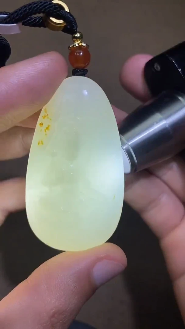颈饰未镶嵌和田玉A7