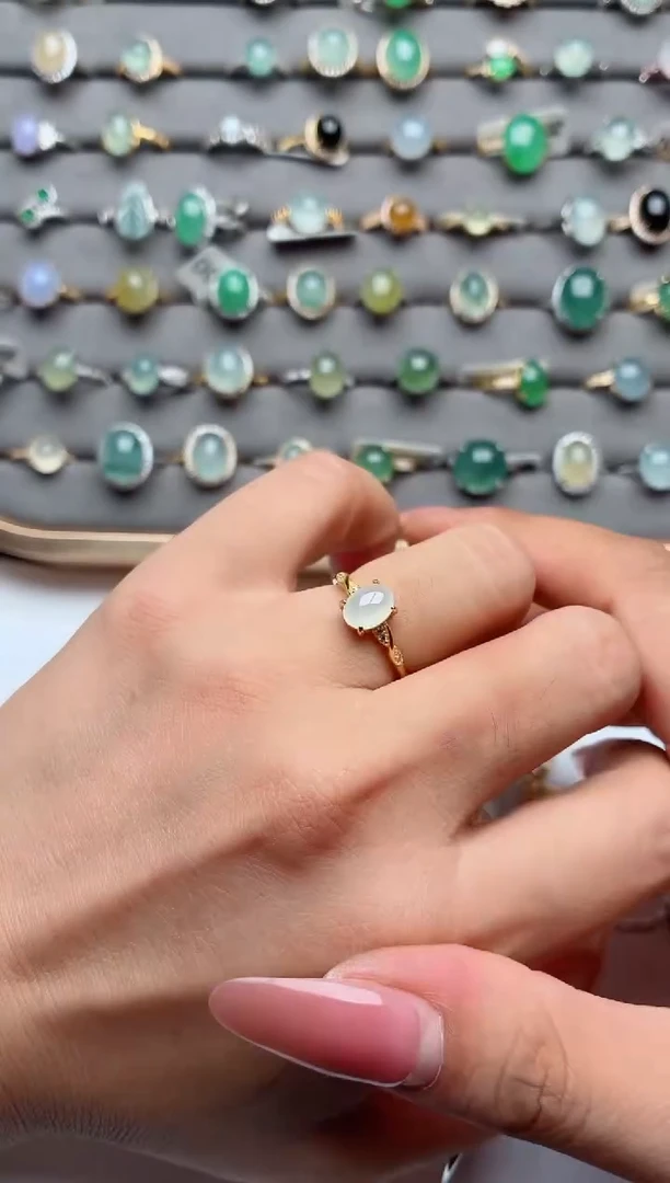 银S925镶嵌戒指翡翠.