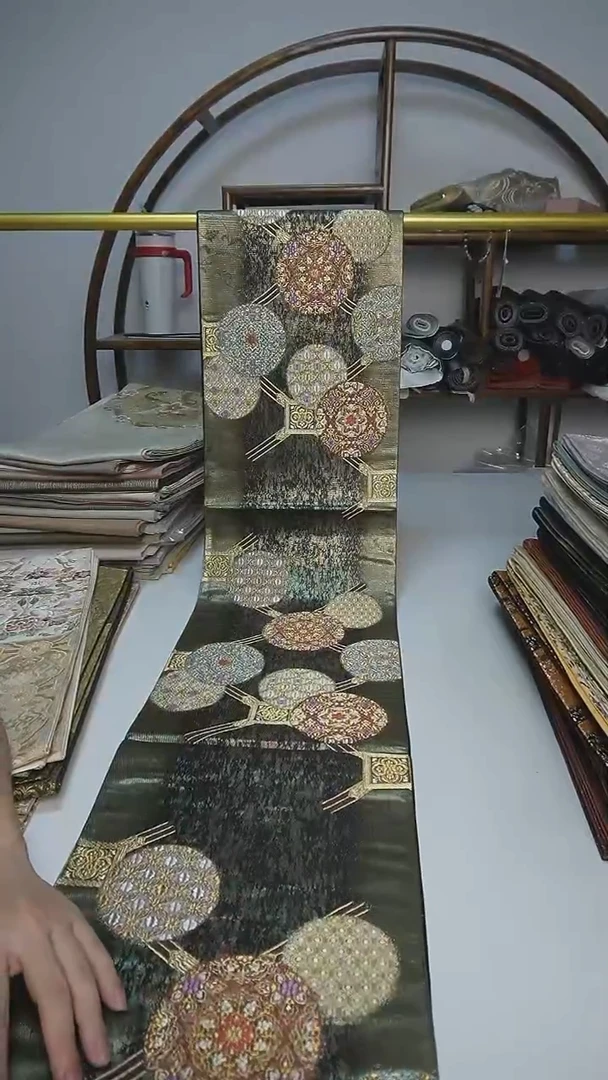 织绣25西阵织六通宝相花