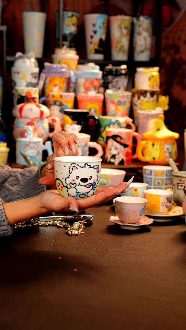 景德镇手工手绘杯杯