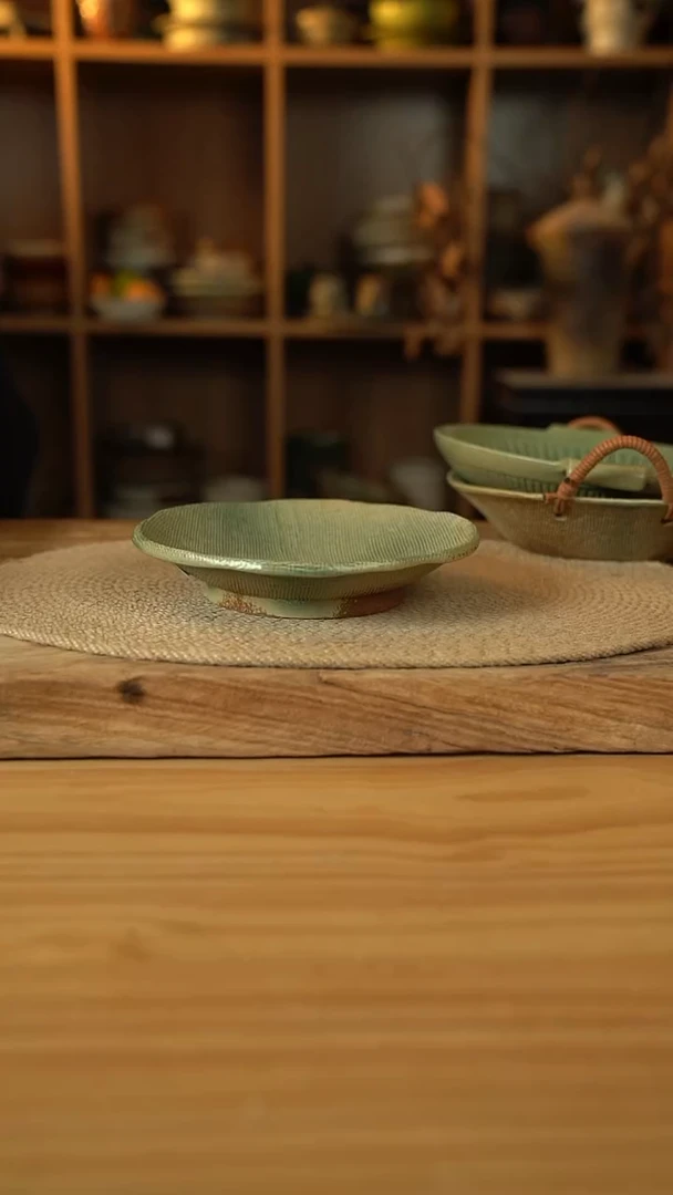 204松石绿布里纹系列的高脚圆盘1个