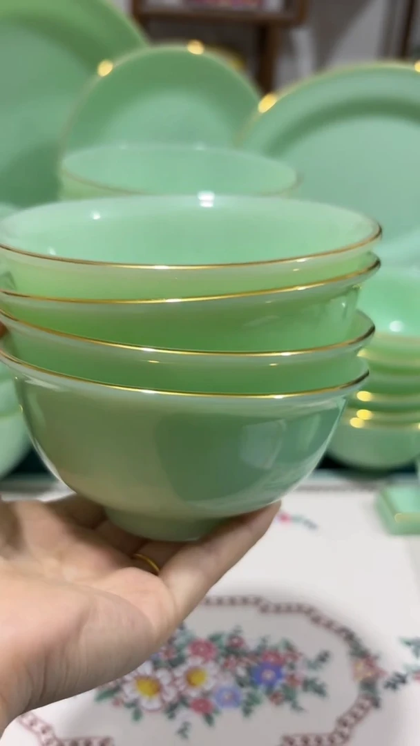 ·4.5英寸玉瓷碗4个口径11.5厘米