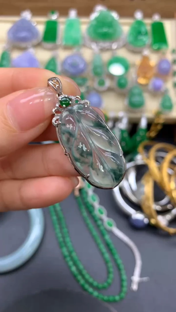 【闪购商品】翡翠颈饰18K金镶嵌514-中国好珍宝