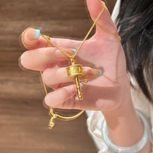 铜合金项链 新中式香格里拉转经筒经文项链女轻奢百搭不掉色坠链