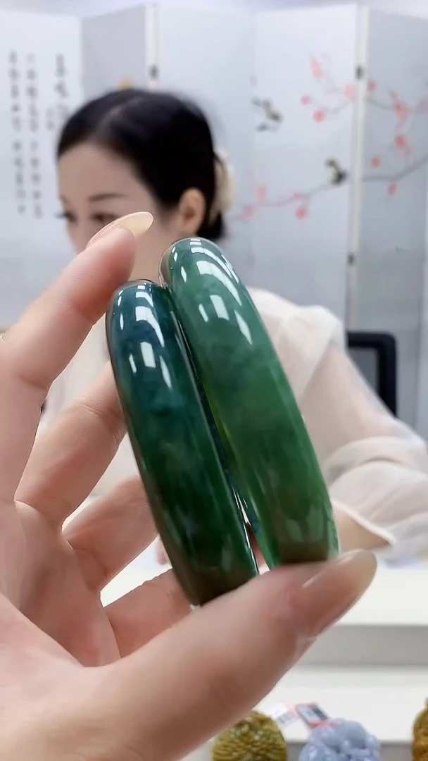 未镶嵌定制翡翠4852lr-毛货手镯2条（58+62圈）46