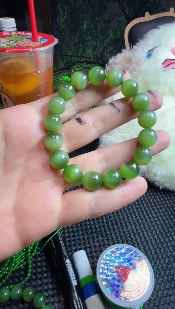 颈饰未镶嵌和田玉和田玉碧玉猫眼手串12mm
