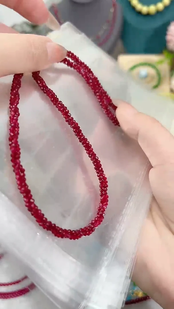 【闪购商品】红宝石颈饰银S925镶嵌麻花99