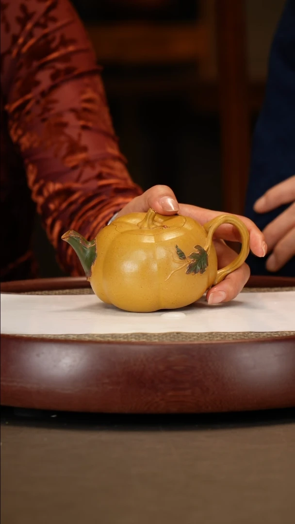 【闪购商品】紫砂茶壶【鲍宜明】黄金段南瓜