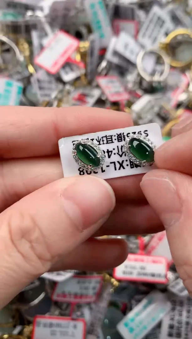银S925镶嵌戒指翡翠111        1
