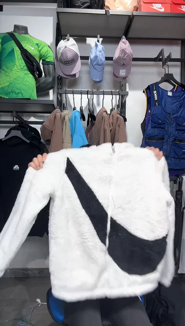 1503编码 瑕疵款直播间过款为准 尺码