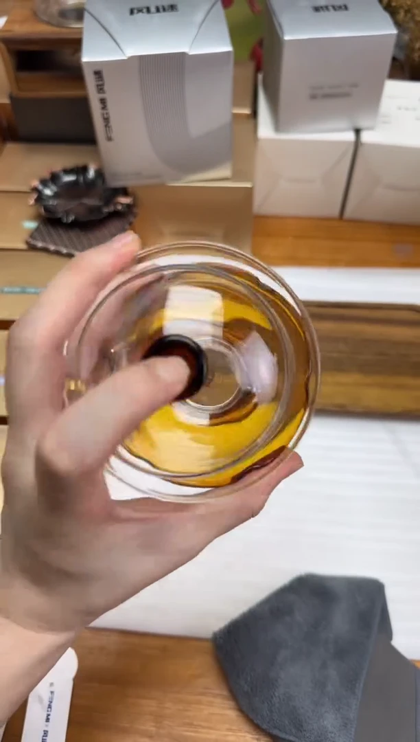 风谜金标荷悦盖碗琥珀