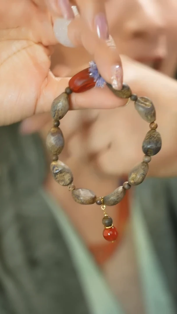 未镶嵌手链南红玛瑙沉香手串