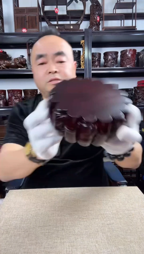 木老李红木工艺品407瑕疵