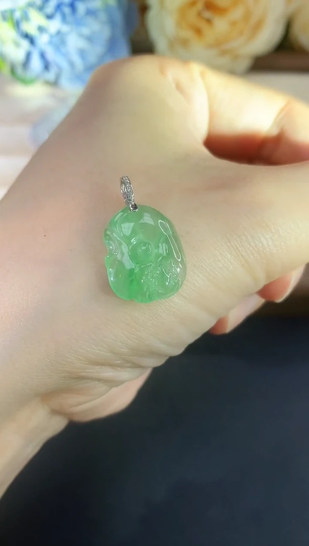 吊坠(不含链)18K金镶嵌翡翠28|1380