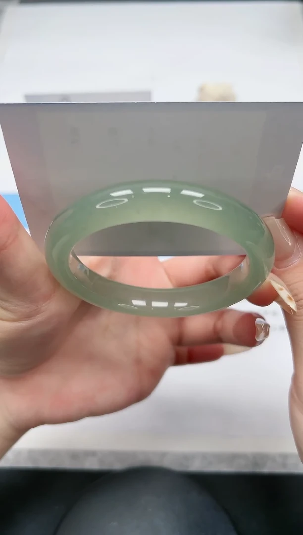 【闪购商品】石英质玉手镯未镶嵌42/东陵58.3