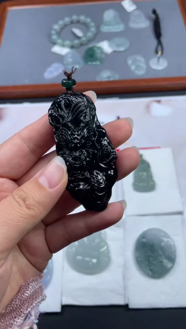 【闪购商品】定制翡翠未镶嵌01-17HDJT0133241