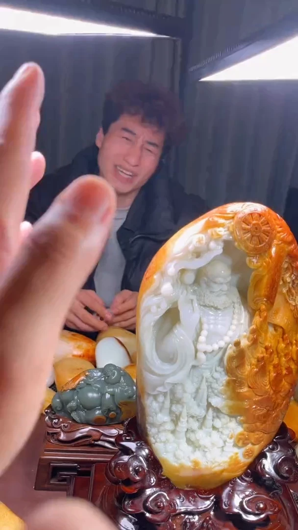 未镶嵌和田玉摆件秋**…和田玉