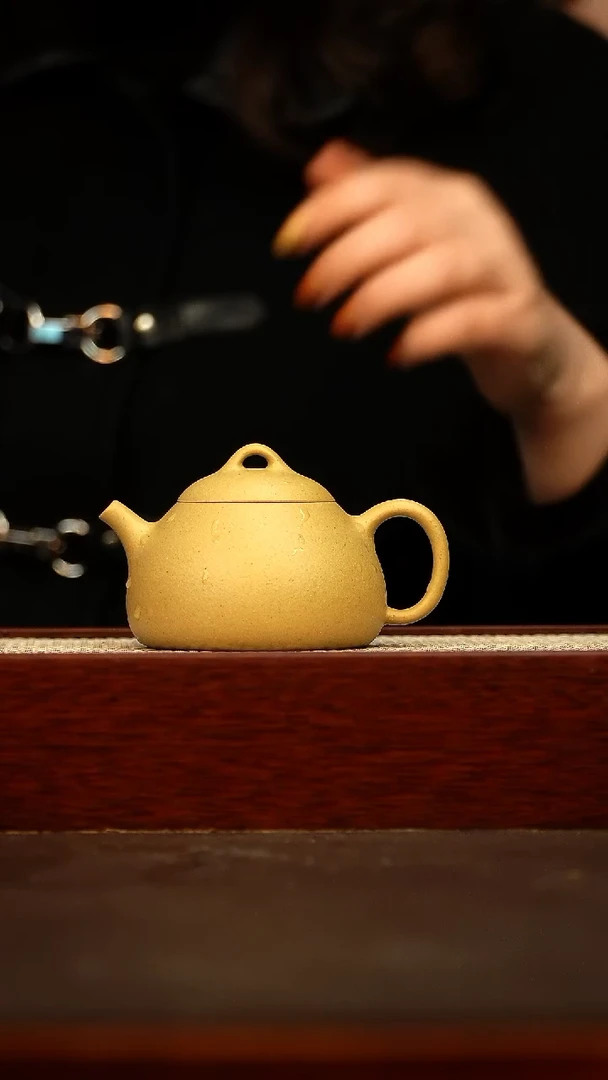 茶壶紫砂冬心权 150cc 原矿梨皮绿泥