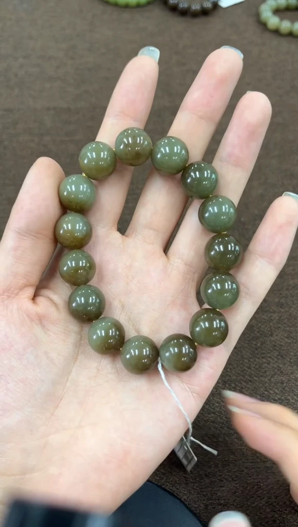 手串未镶嵌和田玉A214