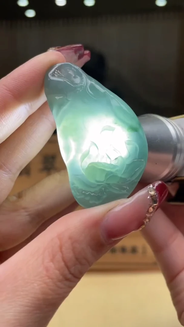 【闪购商品】定制翡翠未镶嵌       *642