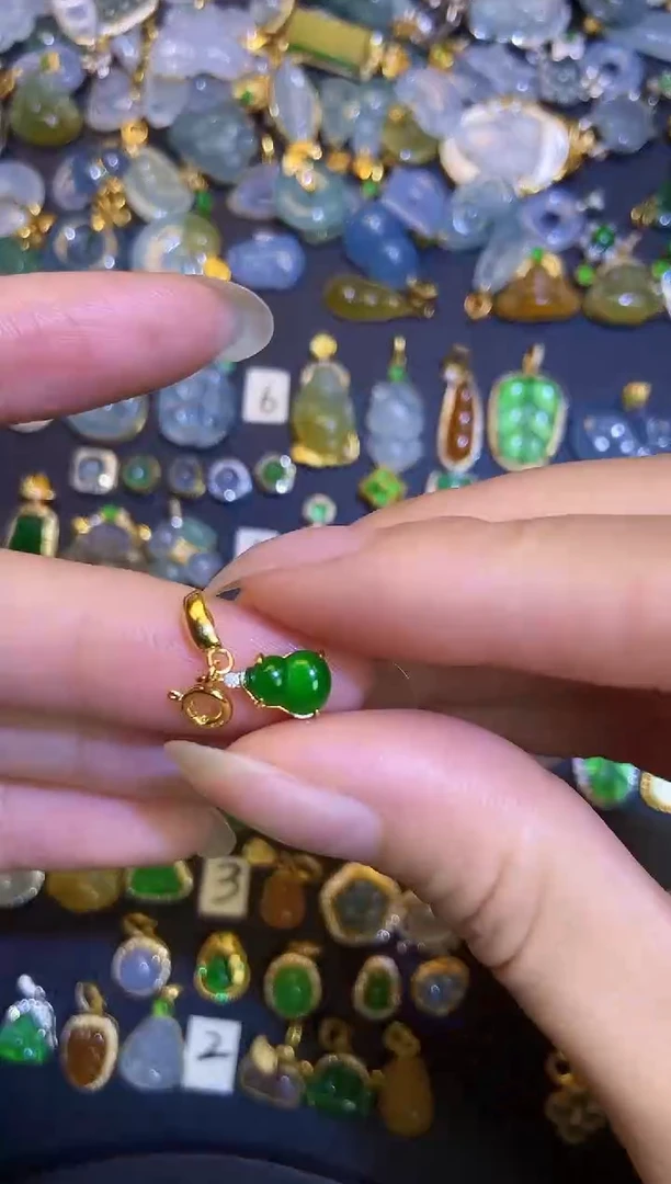 翡翠银S925镶嵌吊坠(不含链)1