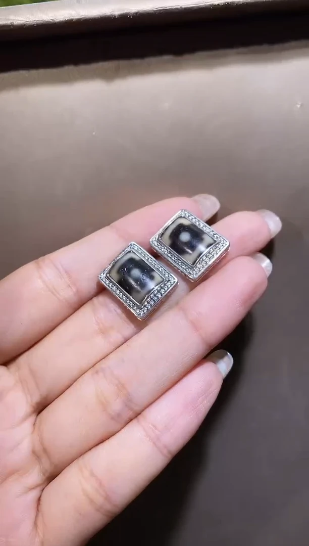 玛瑙/玉髓（覆膜）颈饰银S925镶嵌?***?X