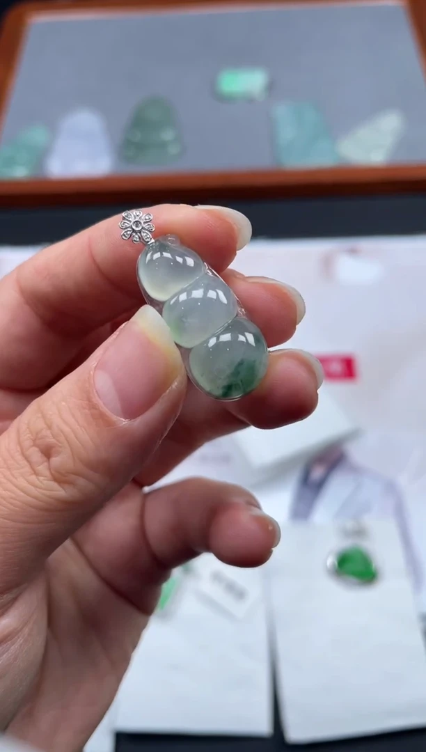 【闪购商品】定制翡翠18K金镶嵌01-18HDJT0127681