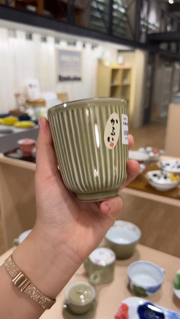 瓷(B)花蓮 軽量湯呑 緑