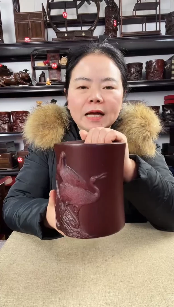 木鹤笔筒老李红木工艺品