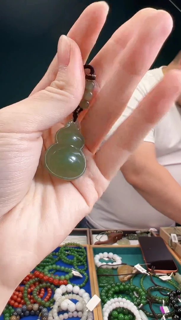 颈饰未镶嵌和田玉多样性发货 拍一单发一个