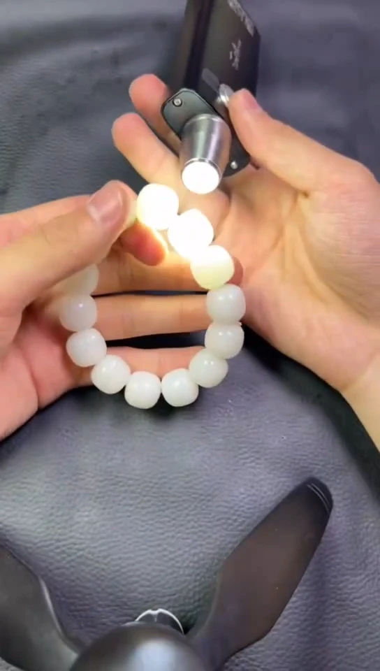 和田玉未镶嵌颈饰和田玉9