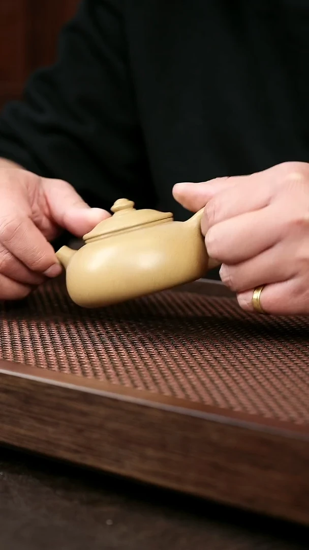 茶壶紫砂黄金段寒江