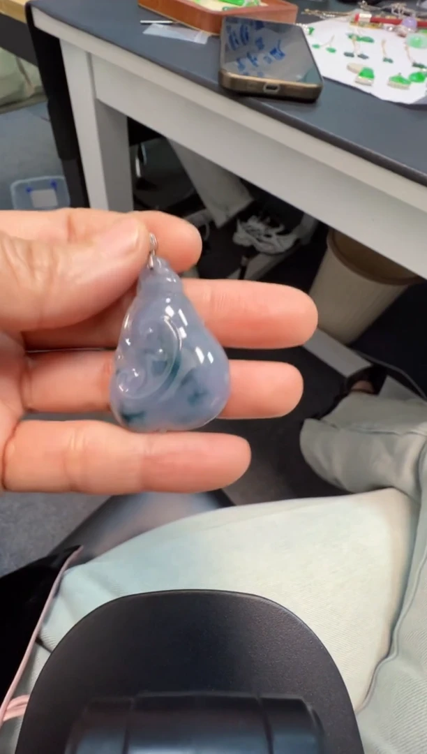 吊坠(不含链)18K金镶嵌翡翠3800