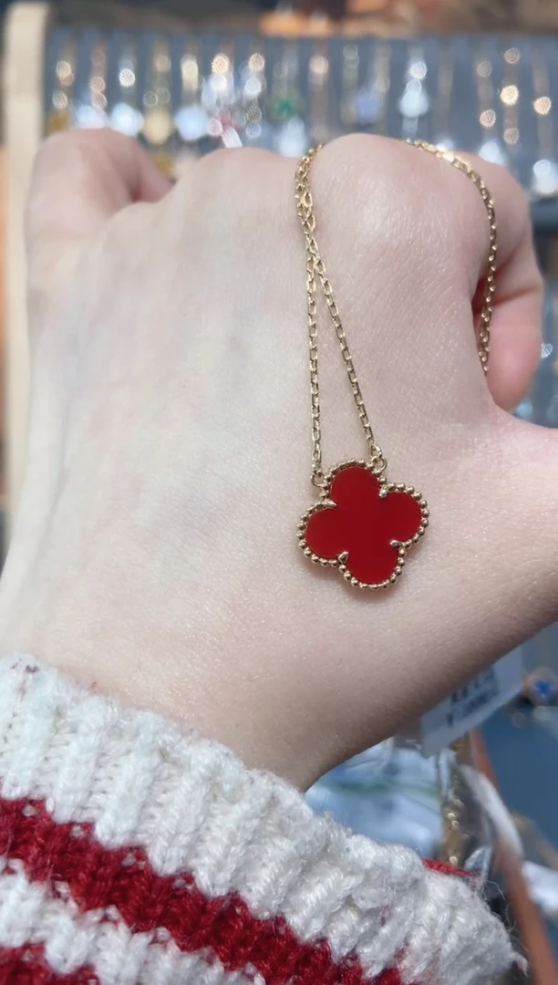 18K金镶嵌套链玛瑙/玉髓玛瑙K黄红草