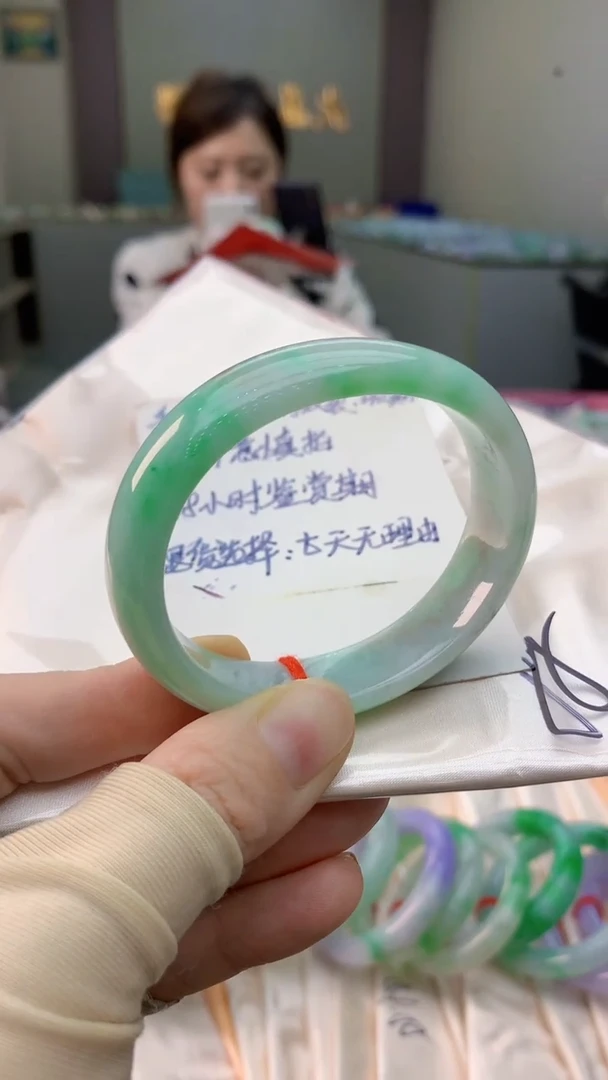 未镶嵌手镯翡翠0651665282