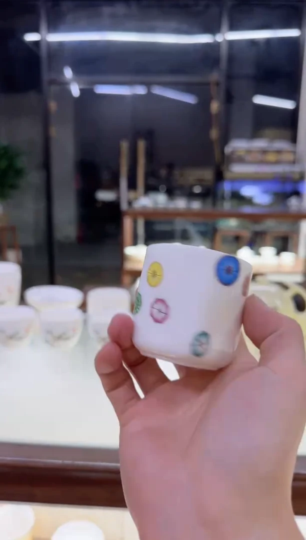 【闪购商品】瓷片言泥言泥言泥@YN