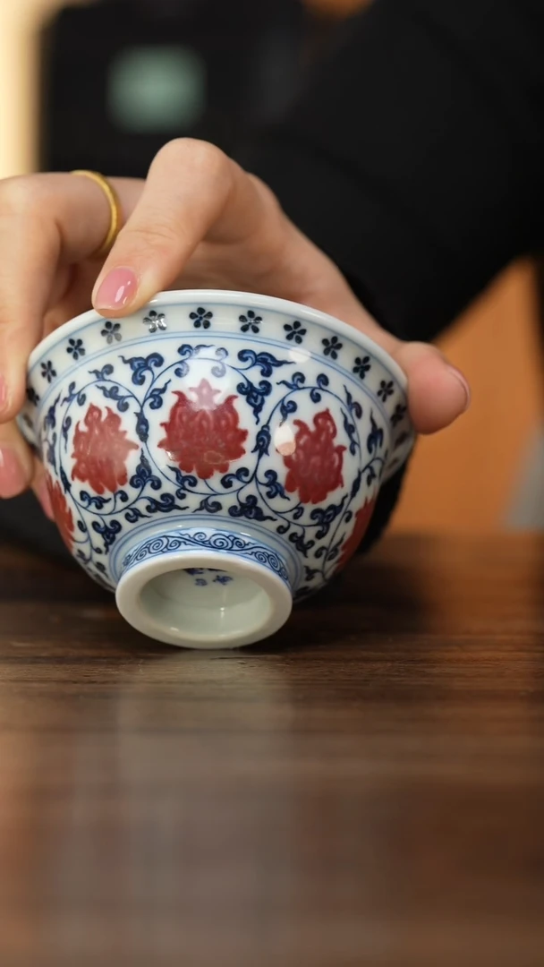 【闪购商品】阳春白雪 缠枝压手··